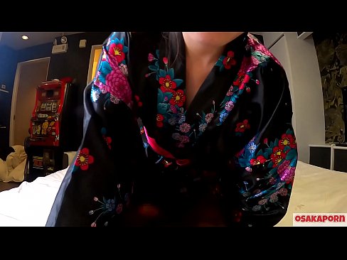 ❤️ Ung cosplay pige elsker sex til orgasme med en sprøjte i en hestepige og et blowjob. Asiatisk pige med behåret fisse og smukke bryster i traditionel japansk kostume i amatørvideo, der viser onani med fucklegetøj. Sakura 3 OSAKAPORN. ☑ Porno fb at da.dewporn.ru ️
